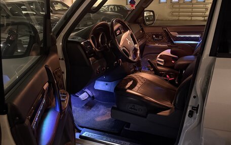 Mitsubishi Pajero IV, 2019 год, 3 999 990 рублей, 9 фотография