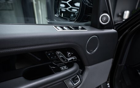Land Rover Range Rover IV рестайлинг, 2021 год, 9 500 000 рублей, 10 фотография