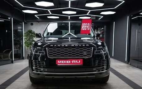 Land Rover Range Rover IV рестайлинг, 2021 год, 9 500 000 рублей, 2 фотография