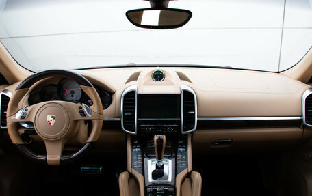Porsche Cayenne III, 2012 год, 2 498 000 рублей, 10 фотография