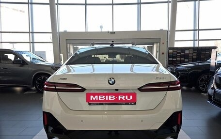 BMW 5 серия, 2025 год, 8 700 000 рублей, 6 фотография