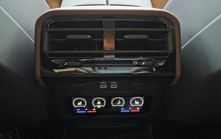 BMW 5 серия, 2025 год, 8 700 000 рублей, 18 фотография