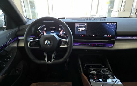 BMW 5 серия, 2025 год, 8 700 000 рублей, 16 фотография