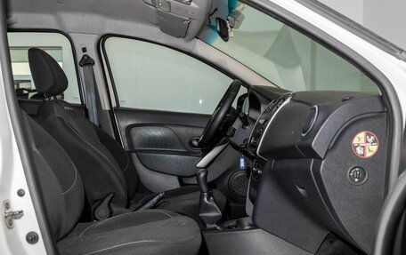 Renault Logan II, 2020 год, 1 579 150 рублей, 12 фотография