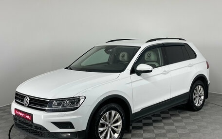 Volkswagen Tiguan II, 2020 год, 2 450 000 рублей, 1 фотография