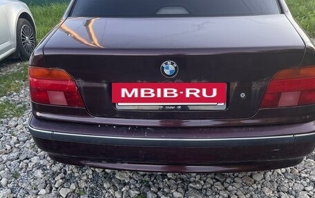 BMW 5 серия, 1995 год, 650 000 рублей, 4 фотография