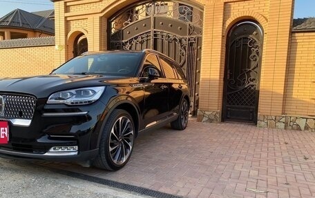 Lincoln Aviator II, 2020 год, 4 250 000 рублей, 4 фотография