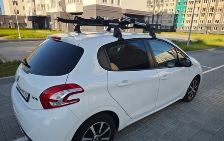 Peugeot 208 II, 2013 год, 748 000 рублей, 3 фотография