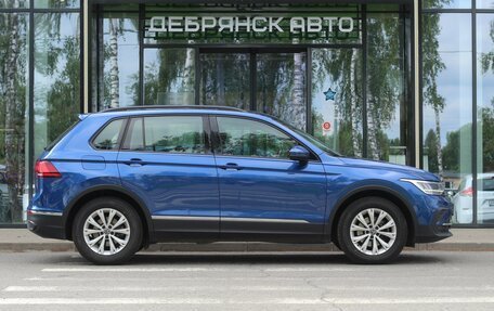 Volkswagen Tiguan II, 2021 год, 2 745 000 рублей, 4 фотография