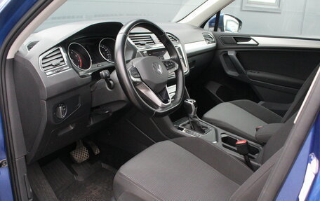Volkswagen Tiguan II, 2021 год, 2 745 000 рублей, 5 фотография