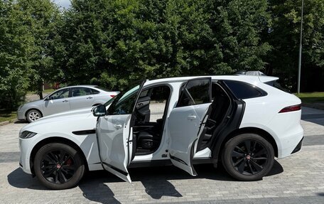 Jaguar F-Pace, 2021 год, 4 700 000 рублей, 10 фотография