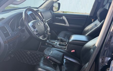 Toyota Land Cruiser 200, 2012 год, 3 700 000 рублей, 6 фотография
