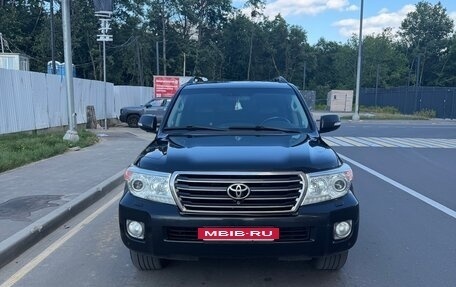 Toyota Land Cruiser 200, 2012 год, 3 700 000 рублей, 10 фотография