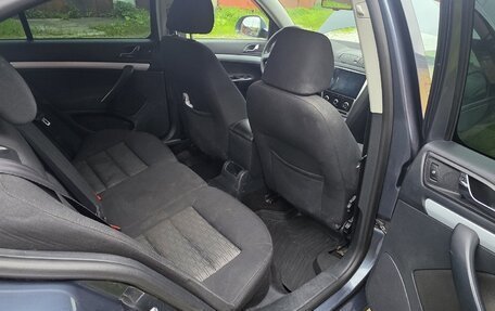 Skoda Octavia, 2011 год, 990 000 рублей, 8 фотография