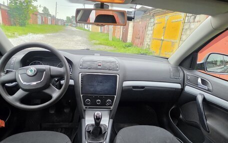 Skoda Octavia, 2011 год, 990 000 рублей, 5 фотография