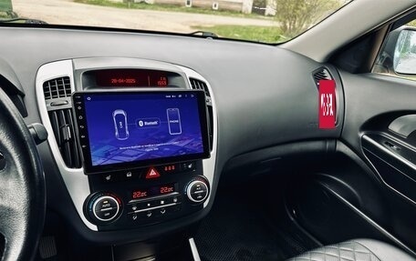 KIA cee'd I рестайлинг, 2010 год, 650 000 рублей, 14 фотография