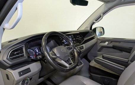 Volkswagen Caravelle T6 рестайлинг, 2020 год, 3 950 000 рублей, 16 фотография