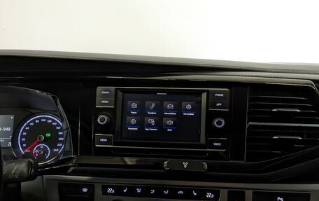 Volkswagen Caravelle T6 рестайлинг, 2020 год, 3 950 000 рублей, 15 фотография