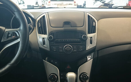 Chevrolet Cruze II, 2013 год, 781 000 рублей, 18 фотография