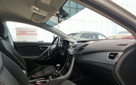 Hyundai Elantra V, 2015 год, 1 099 000 рублей, 15 фотография