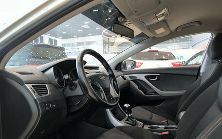 Hyundai Elantra V, 2015 год, 1 099 000 рублей, 20 фотография