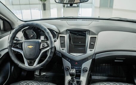 Chevrolet Cruze II, 2012 год, 674 000 рублей, 9 фотография