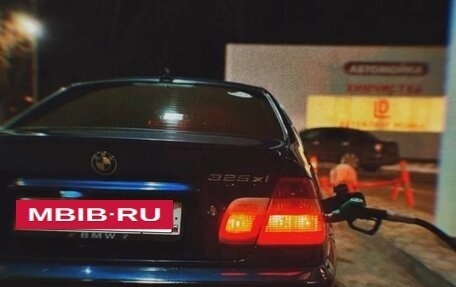 BMW 3 серия, 2003 год, 690 000 рублей, 19 фотография