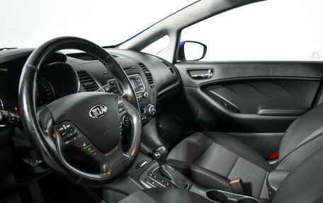 KIA Cerato IV, 2021 год, 1 900 000 рублей, 10 фотография
