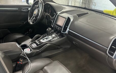 Porsche Cayenne III, 2015 год, 5 650 000 рублей, 15 фотография