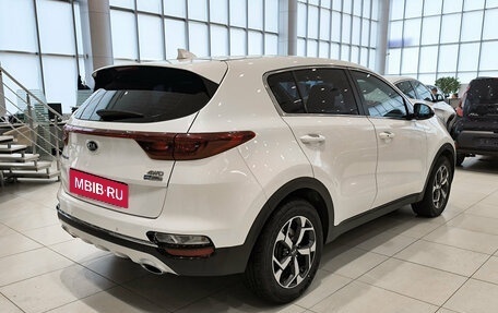 KIA Sportage IV рестайлинг, 2020 год, 2 437 000 рублей, 9 фотография