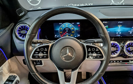 Mercedes-Benz GLB, 2021 год, 3 960 000 рублей, 22 фотография