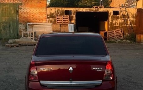 Renault Logan I, 2013 год, 520 000 рублей, 2 фотография