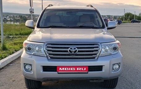 Toyota Land Cruiser 200, 2012 год, 3 600 000 рублей, 2 фотография