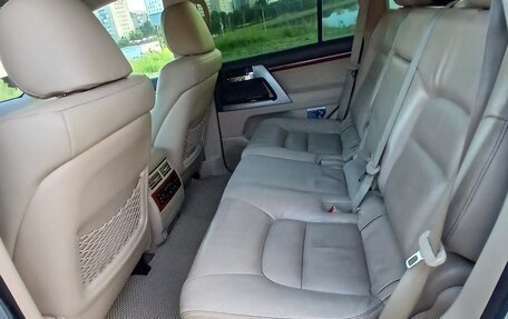 Toyota Land Cruiser 200, 2012 год, 3 600 000 рублей, 19 фотография