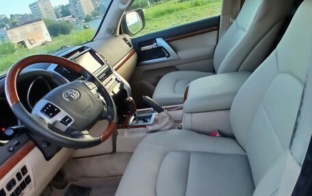 Toyota Land Cruiser 200, 2012 год, 3 600 000 рублей, 15 фотография