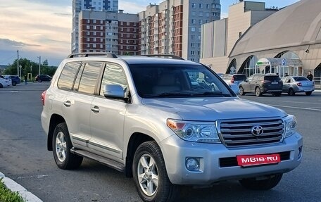 Toyota Land Cruiser 200, 2012 год, 3 600 000 рублей, 9 фотография