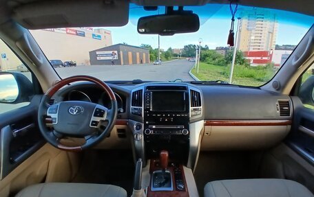 Toyota Land Cruiser 200, 2012 год, 3 600 000 рублей, 23 фотография