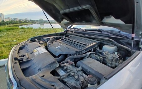 Toyota Land Cruiser 200, 2012 год, 3 600 000 рублей, 28 фотография