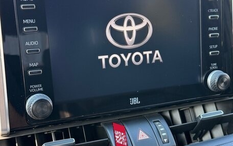 Toyota RAV4, 2020 год, 3 100 000 рублей, 9 фотография