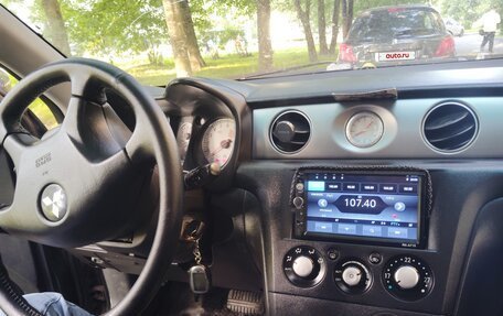 Mitsubishi Outlander III рестайлинг 3, 2005 год, 480 000 рублей, 10 фотография