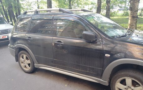 Mitsubishi Outlander III рестайлинг 3, 2005 год, 480 000 рублей, 5 фотография