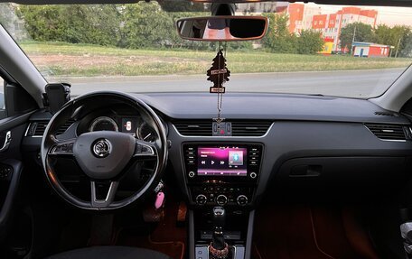 Skoda Octavia, 2018 год, 1 850 000 рублей, 6 фотография