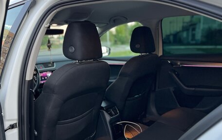 Skoda Octavia, 2018 год, 1 850 000 рублей, 5 фотография