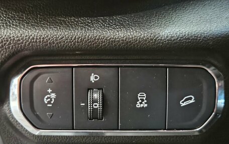 Haval Jolion, 2021 год, 1 700 000 рублей, 18 фотография