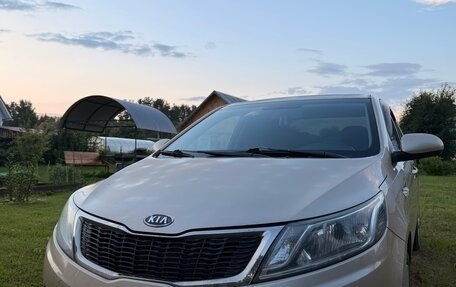 KIA Rio III рестайлинг, 2012 год, 750 000 рублей, 1 фотография