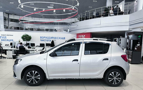 Renault Sandero II рестайлинг, 2015 год, 850 000 рублей, 10 фотография