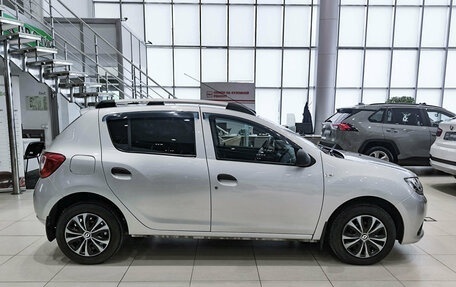 Renault Sandero II рестайлинг, 2015 год, 850 000 рублей, 5 фотография