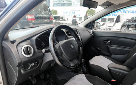 Renault Sandero II рестайлинг, 2015 год, 850 000 рублей, 20 фотография