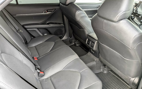 Toyota Camry, 2021 год, 3 140 000 рублей, 12 фотография