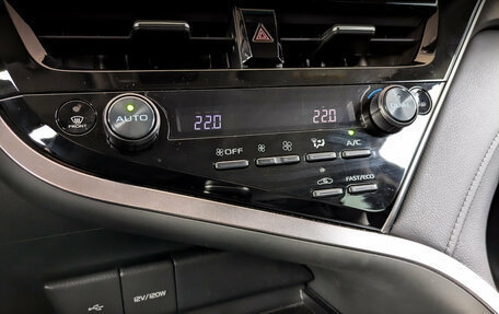Toyota Camry, 2021 год, 3 140 000 рублей, 26 фотография